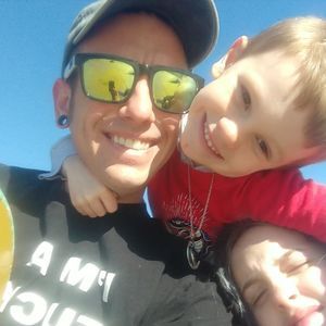 Meet your Posher, Justin